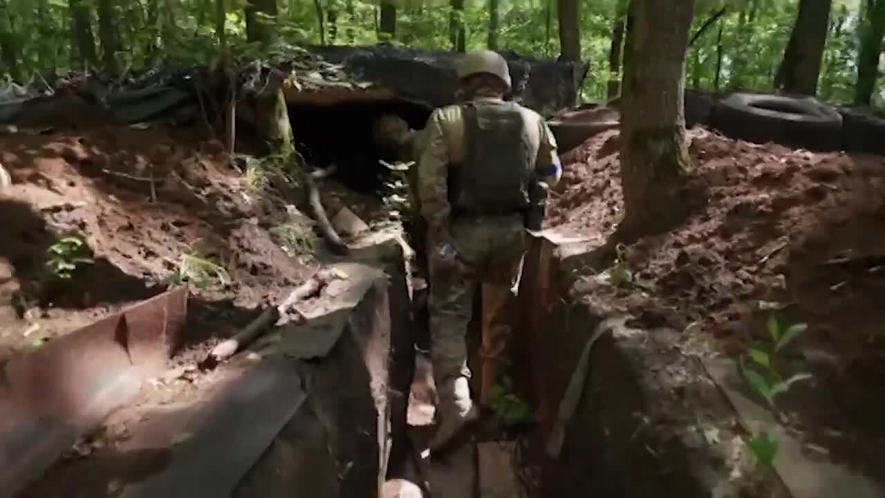 Ukraine Troops Fire Rockets in Kharkiv Region