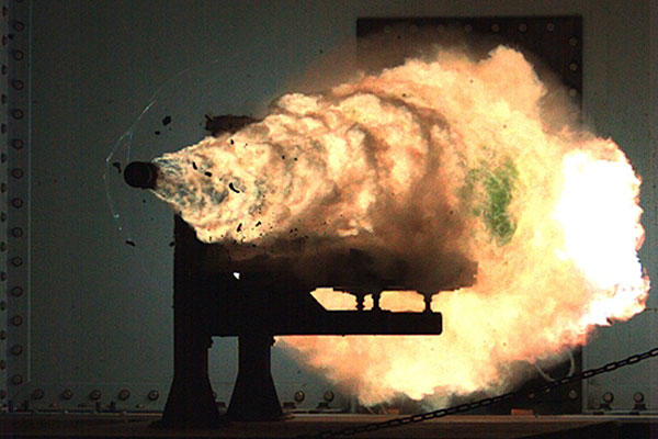 The Navy test fires an electromagnetic railgun in a lab. (Source: U.S. Navy)