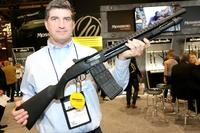Mossberg’s new detachable magazine shotgun, the 590M pump shotgun at SHOT Show 2018. (Matthew Cox/Military.com)